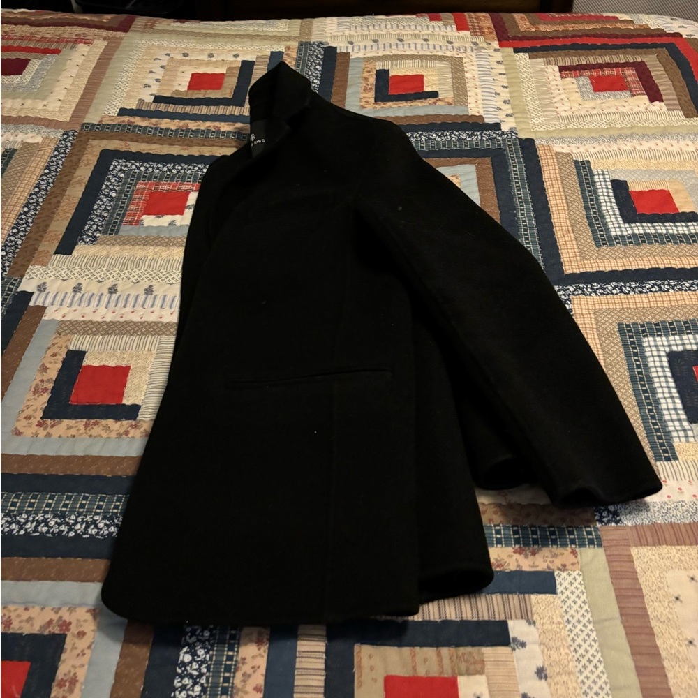 Blazer - Picture 2 of 8